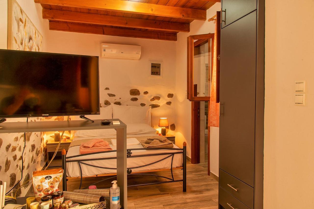 Anemolia Tiny Stone House Villa Palekastro Exterior photo